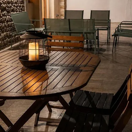 Casa vacanze Maison Avec Piscine Privée Et Animaux Admis - 6 Pers. - Fr-1-653-291 *